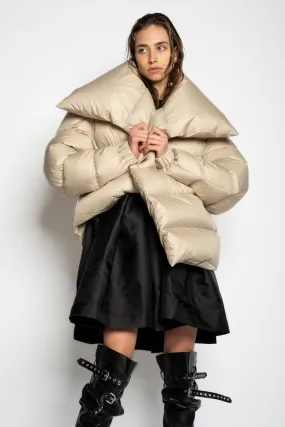 BEIGE M'A PUFFER JACKET