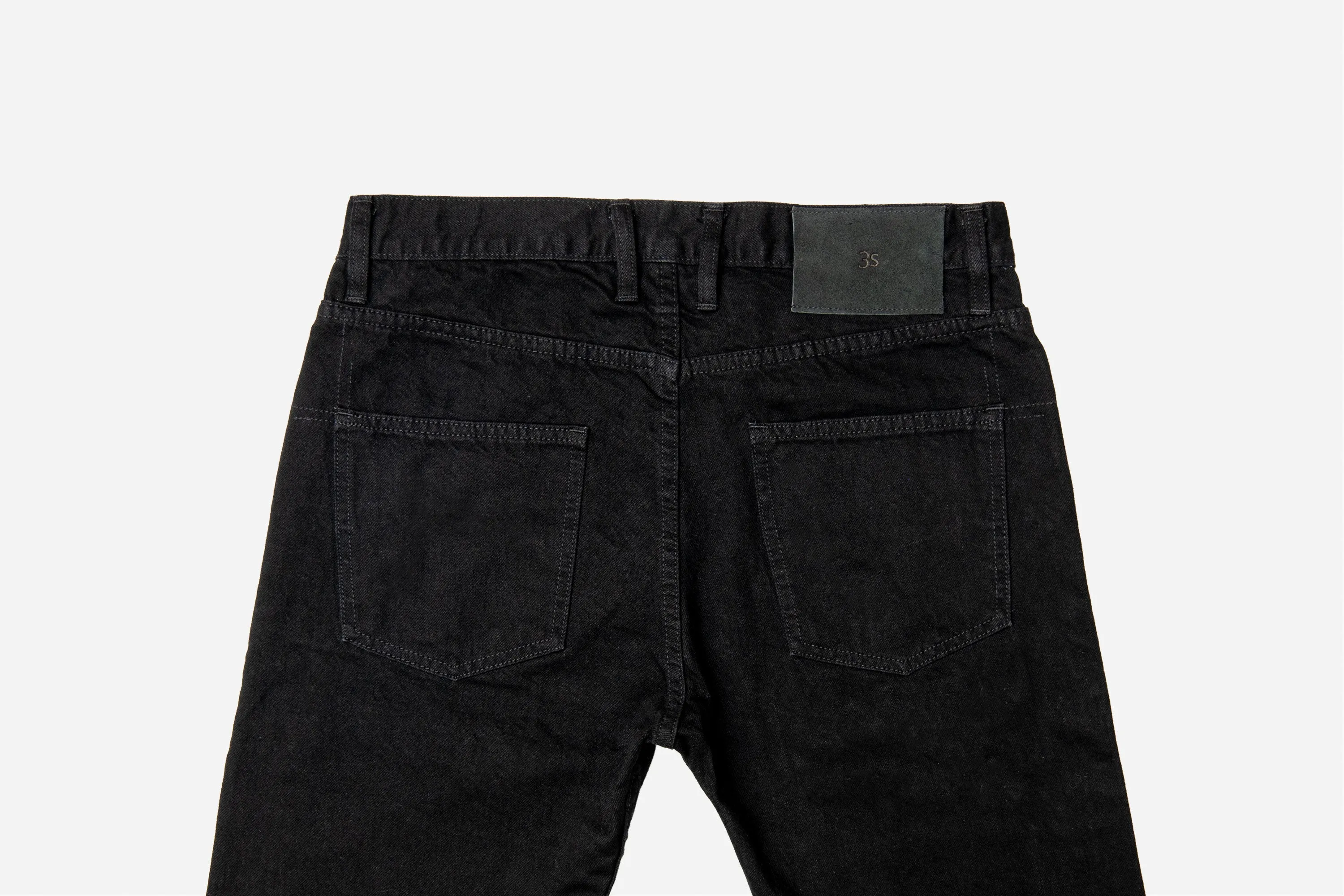 Classic Tapered Lightweight Jeans in Double Black - CT-222x