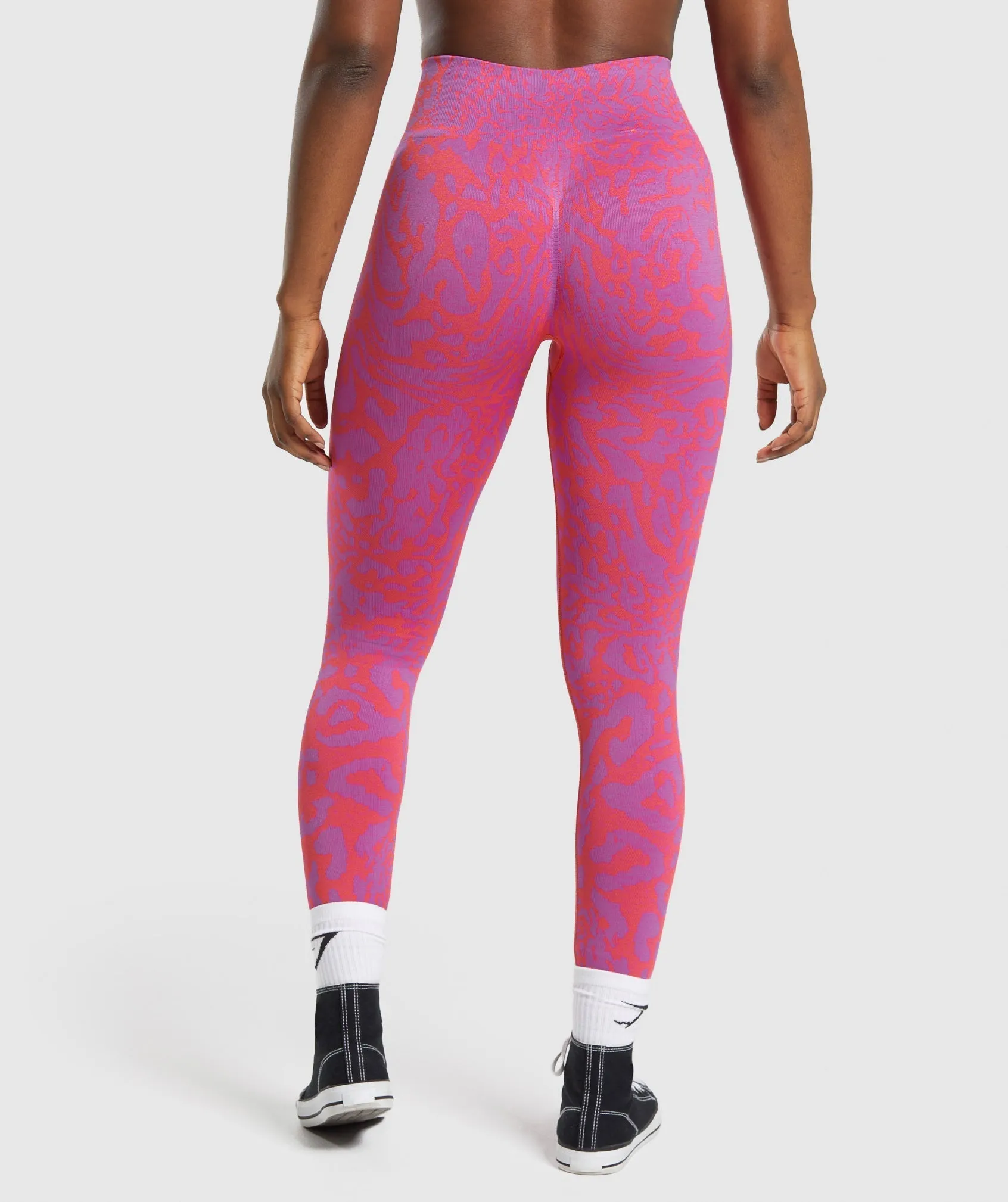 Sleek Shelly Pink/Fly Coral Gymshark Adapt Safari Seamless Leggings