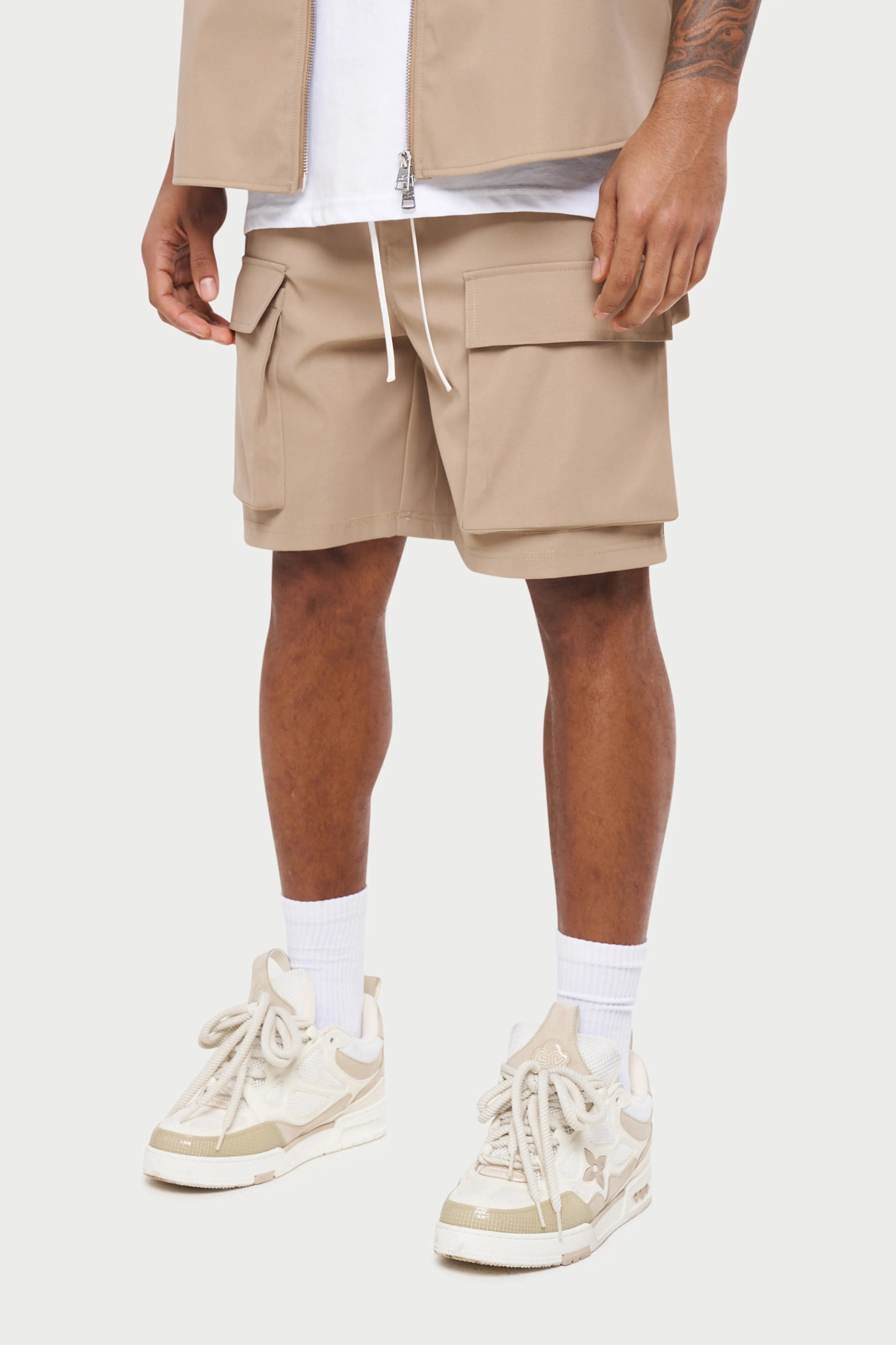 HEAVYWEIGHT ZIP CARGO SHORTS - BEIGE