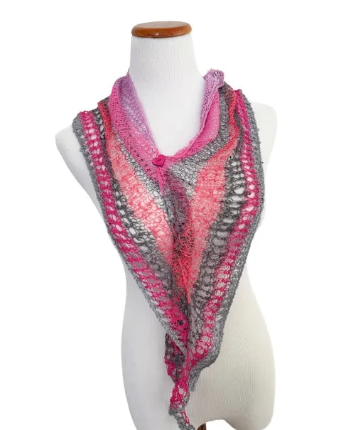 New! Pendola, a petite shawl