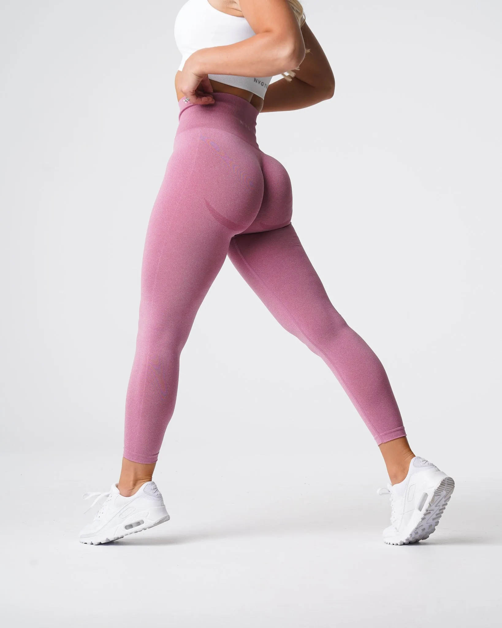 Pastel Pink Curve Seamless Leggings